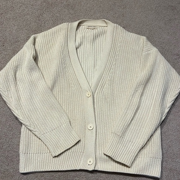 Tradlands Shelter Cardigan in Birch, size small - Picture 2 of 9